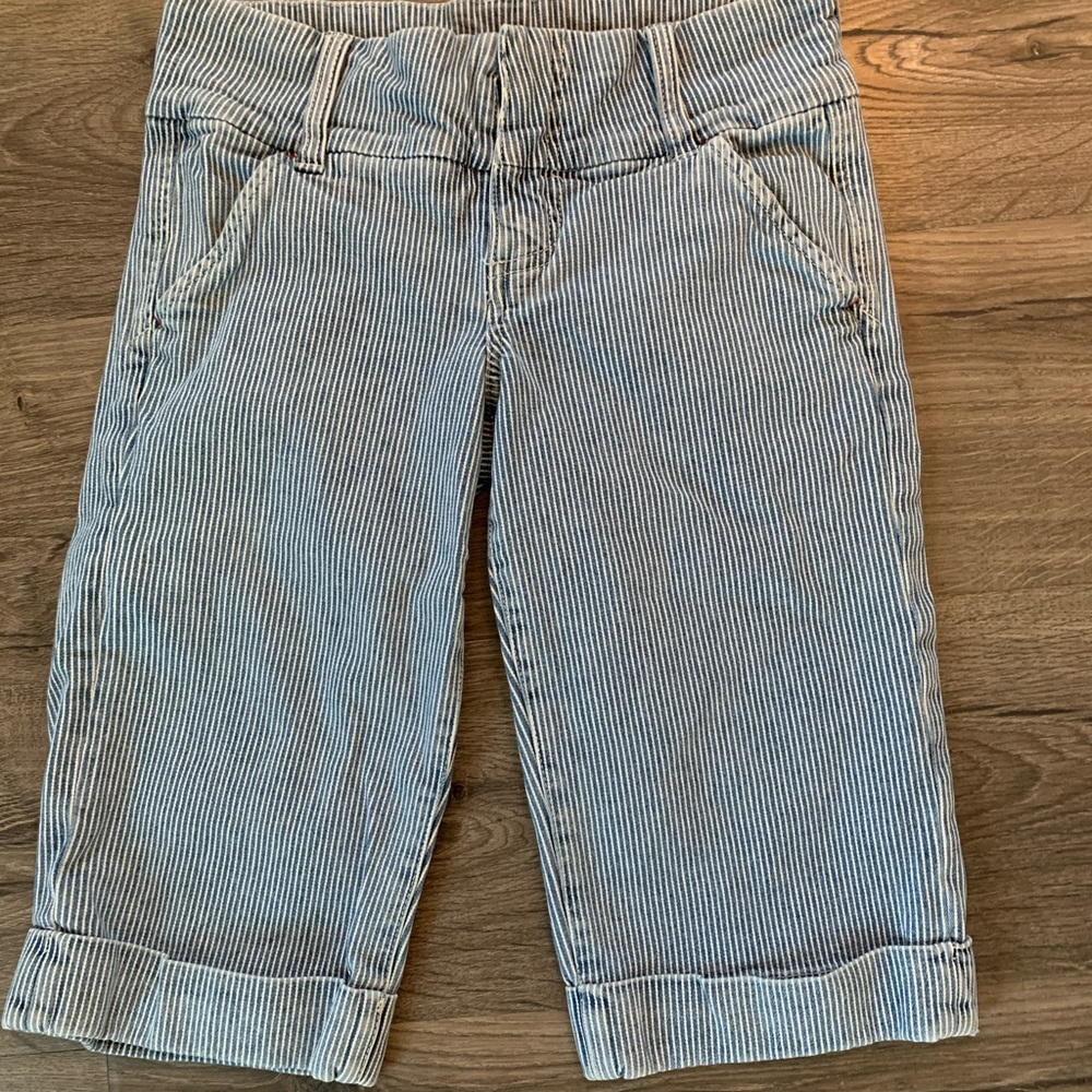 See thru soul knee length capris